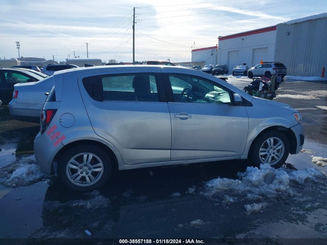 Chevrolet Sonic Lt Auto 2014 1G1JC6SH2E4150895 Image 13