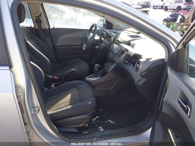 Chevrolet Sonic Lt Auto 2014 1G1JC6SH2E4150895 Image 5