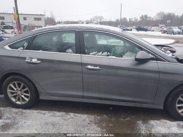 Hyundai SONATA SE 2018 5NPE24AF6JH706498 Image 13