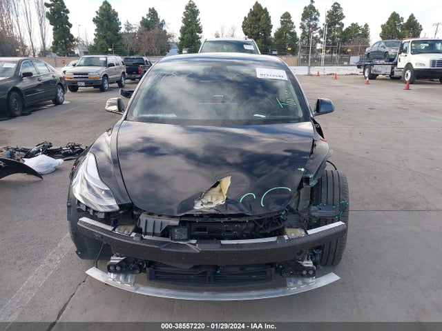 Tesla Model 3 Standard Range Plus Rear-wheel Drive 2021 5YJ3E1EA7MF878084 Image 13