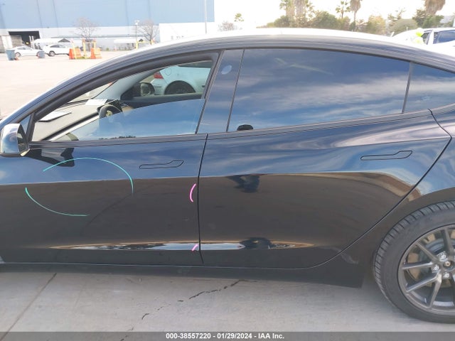 Tesla Model 3 Standard Range Plus Rear-wheel Drive 2021 5YJ3E1EA7MF878084 Image 15