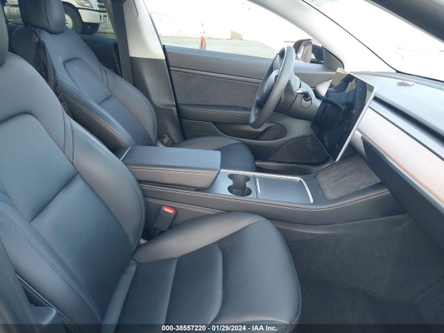 Tesla Model 3 Standard Range Plus Rear-wheel Drive 2021 5YJ3E1EA7MF878084 Image 5