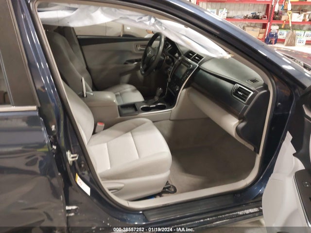Toyota CAMRY LE 2016 4T4BF1FK3GR530456 Image 5