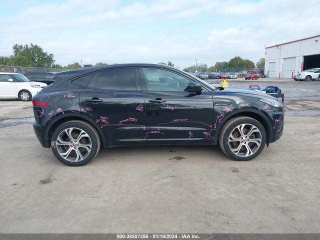 Jaguar E-pace First Edition 2018 SADFL2FX0J1Z02018 Image 13
