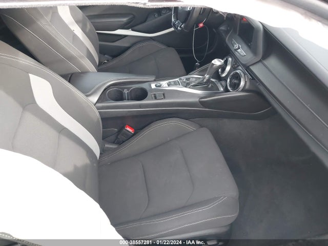 Chevrolet Camaro 1lt 2019 1G1FB1RX9K0125682 Image 5