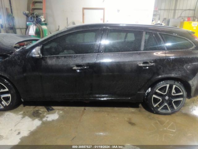 YV140MELXH1368469 Volvo V60 T5 Dynamic