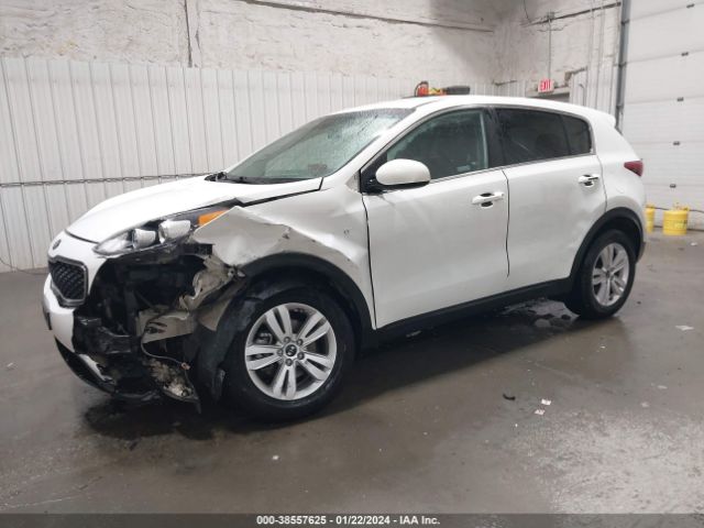 KNDPMCAC7K7612882 KIA Sportage Lx