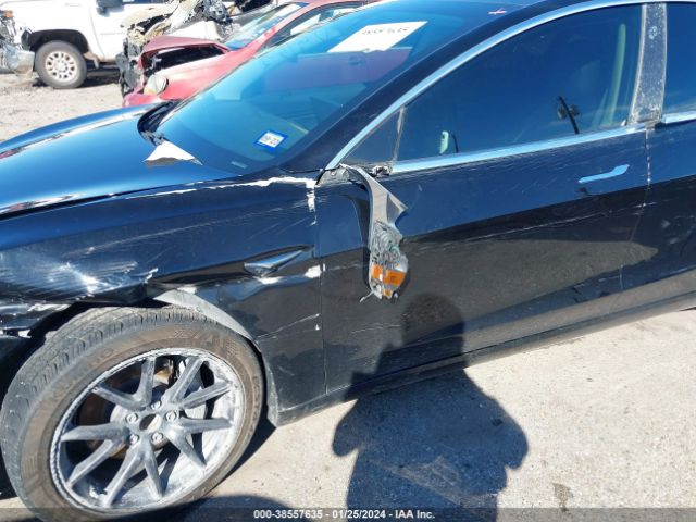 5YJ3E1EA3JF040789 Tesla Model 3 Long Range/mid Range