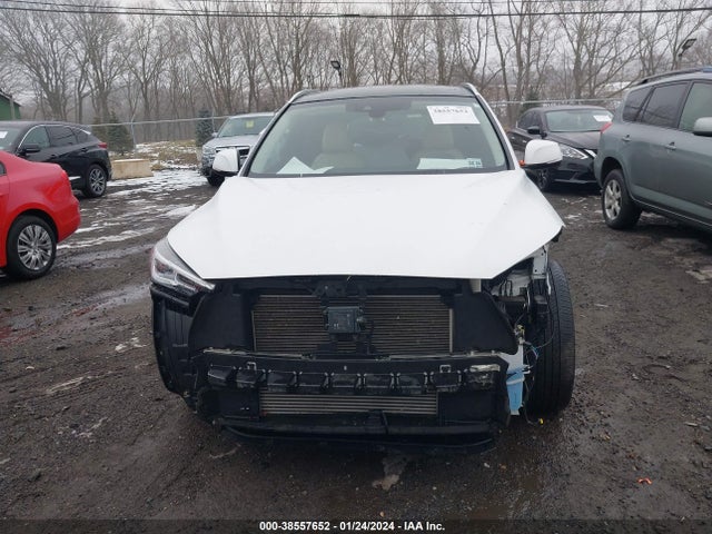 3PCAJ5M30LF102178 Infiniti Qx50 Luxe Awd
