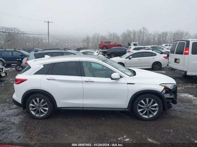3PCAJ5M30LF102178 Infiniti Qx50 Luxe Awd
