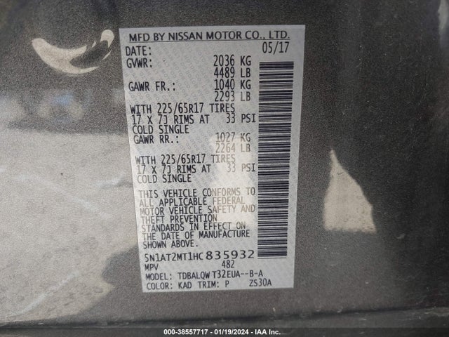 2017 NISSAN ROGUE SV VIN: 5N1AT2MT1HC835932