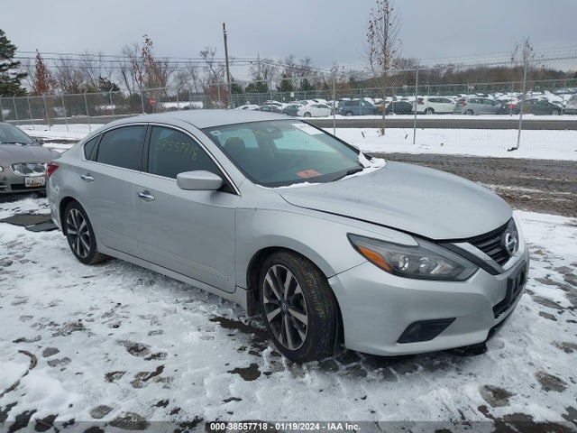 Nissan Altima 2.5 Sr 2017 1N4AL3AP0HN310596 main image