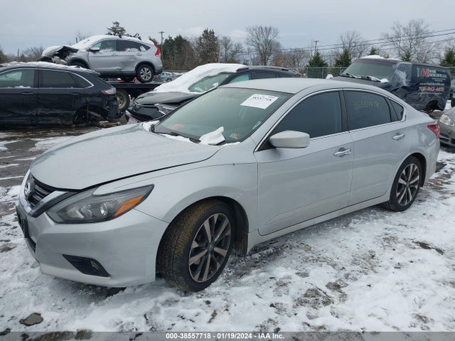 Nissan Altima 2.5 Sr 2017 1N4AL3AP0HN310596 Image 2