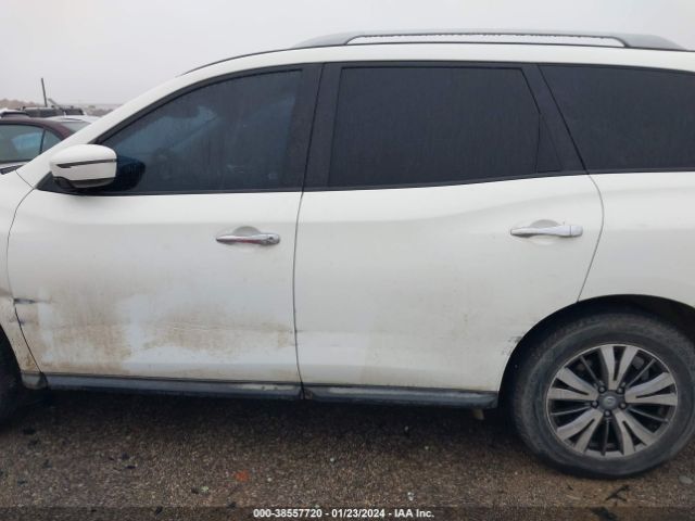 5N1DR2BNXLC601300 Nissan Pathfinder Sv 2wd
