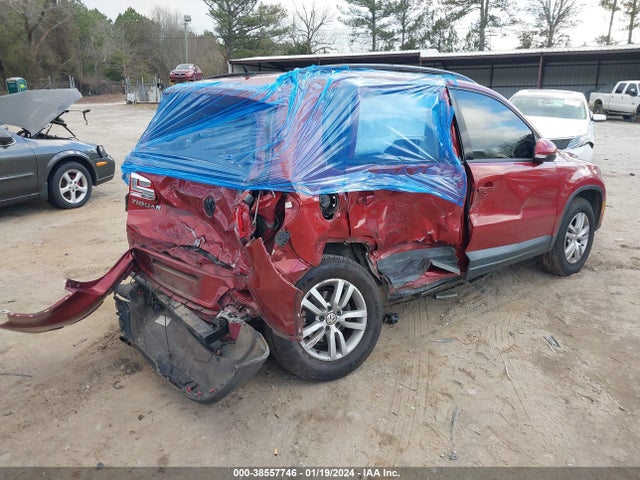 WVGAV7AX4GW078326 Volkswagen TIGUAN S