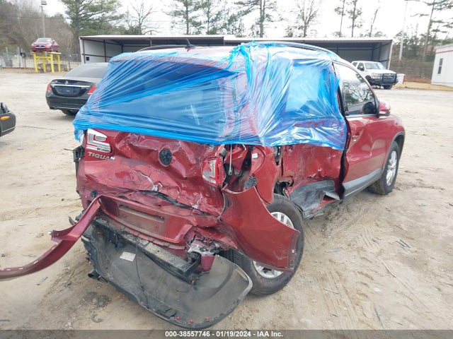 WVGAV7AX4GW078326 Volkswagen TIGUAN S