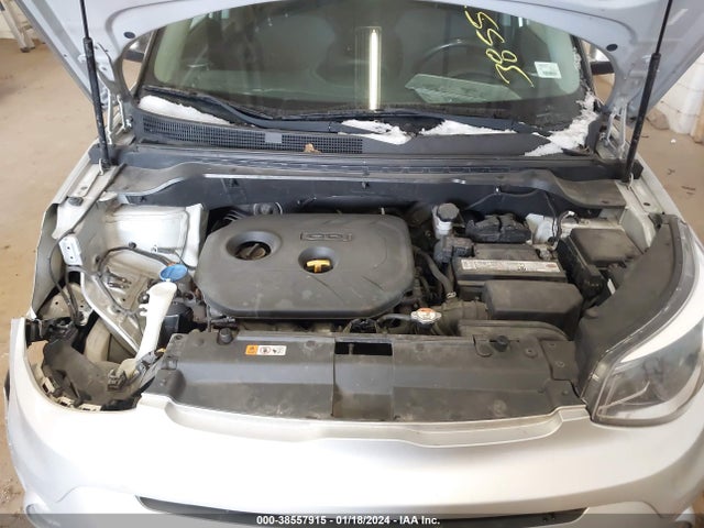 KIA SOUL + 2019 KNDJP3A53K7661303 Image 10