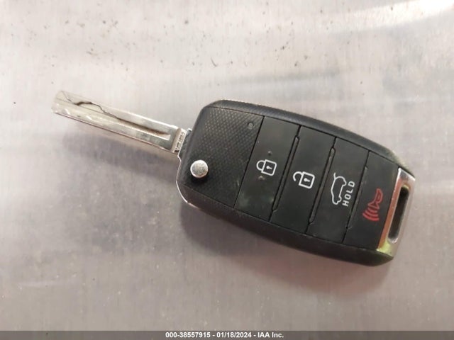 KIA SOUL + 2019 KNDJP3A53K7661303 Image 11