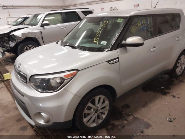 KIA SOUL + 2019 KNDJP3A53K7661303 Image 2