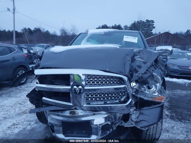 RAM 1500 Laramie  4x4 5'7 Box 2017 1C6RR7NT6HS547452 Image 10