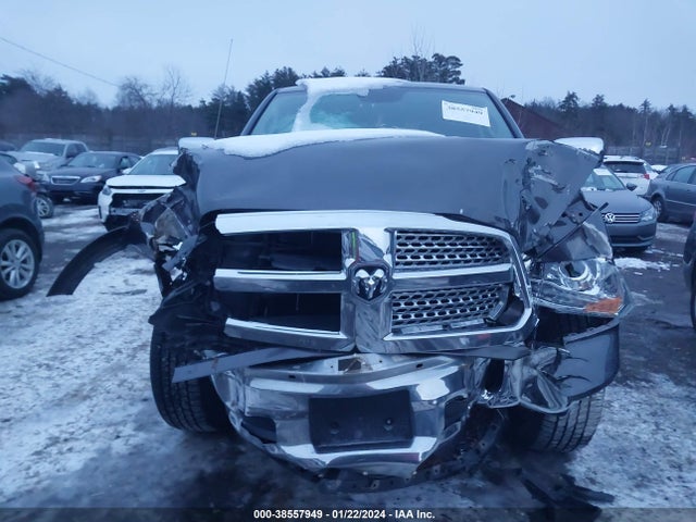 RAM 1500 Laramie  4x4 5'7 Box 2017 1C6RR7NT6HS547452 Image 12