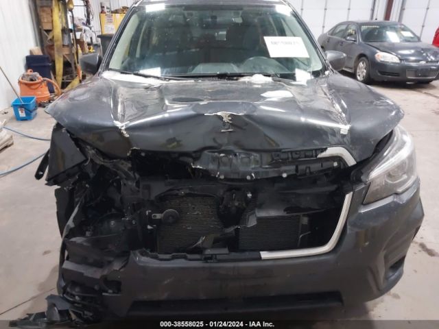 JF2SKAGC0KH586178 Subaru Forester Premium