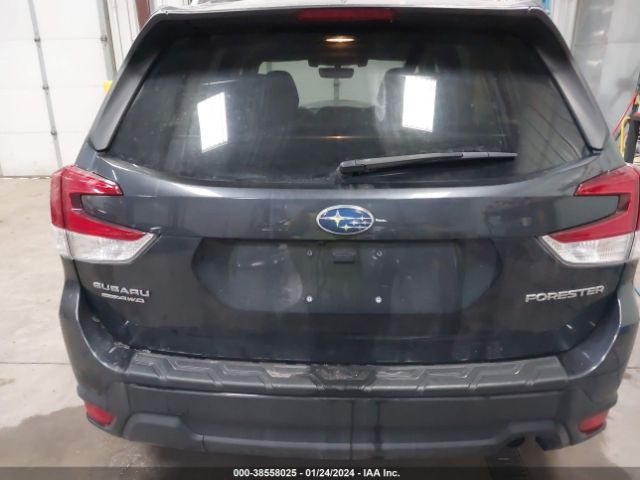 JF2SKAGC0KH586178 Subaru Forester Premium