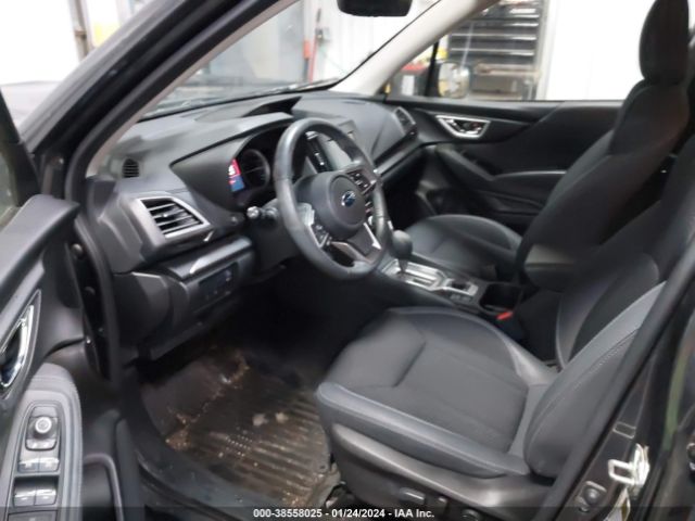 JF2SKAGC0KH586178 Subaru Forester Premium