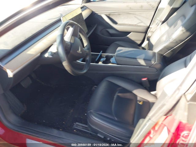 2018 TESLA MODEL 3 5YJ3E1EA6JF011027 Photo 4