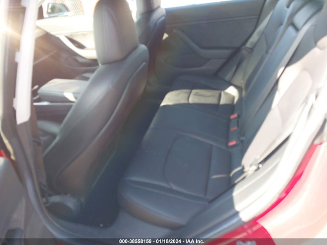 2018 TESLA MODEL 3 5YJ3E1EA6JF011027 Photo 7