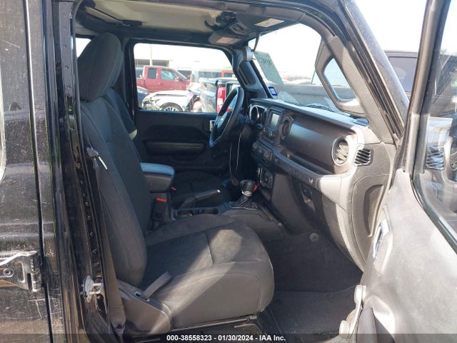 2019 Jeep Wrangler Unlimited Sport 4x4 მანქანა იყიდება აუქციონზე, vin: 1C4HJXDG0KW670650, აუქციონის ნომერი: 38558323