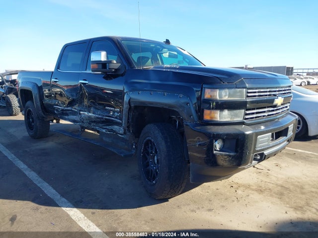 2015 1GC1KWE84FF609534 main image
