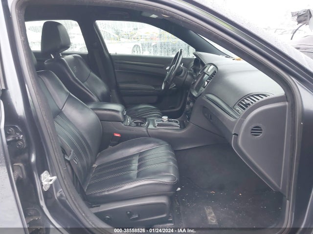 2C3CCAGG3FH814410 Chrysler 300 S