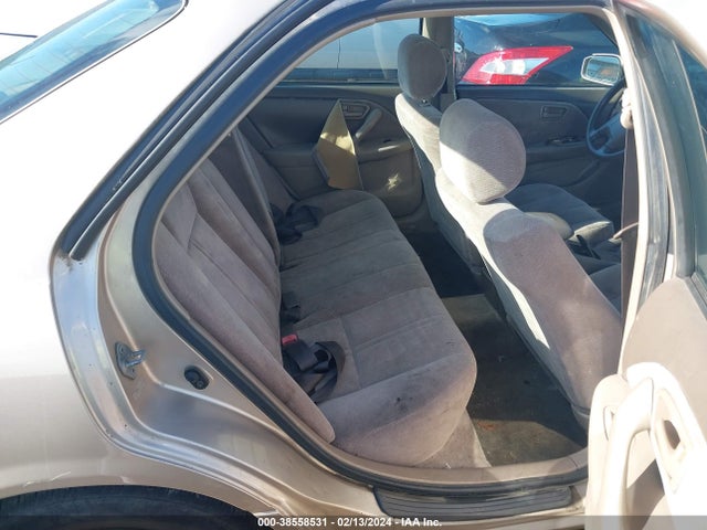1998 TOYOTA CAMRY LE V6 VIN: JT2BF22K1W0094036