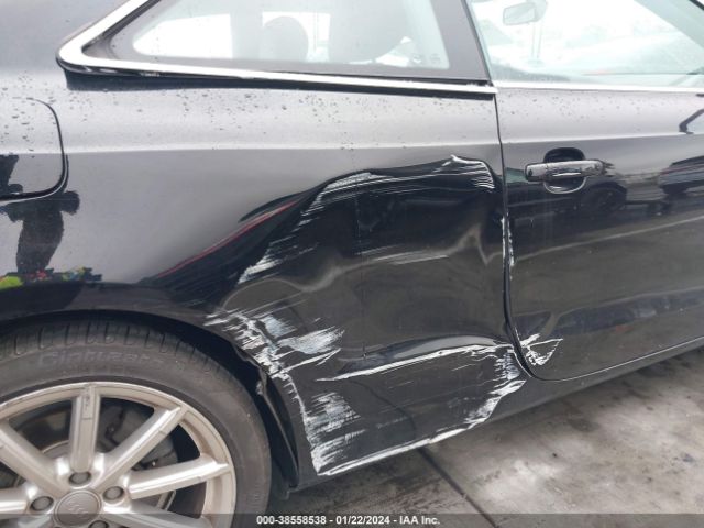 WAUCFAFR0FA031904 Audi A5 2.0t Premium