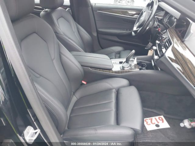 WBAJA7C55KWW08773 BMW 530i Xdrive