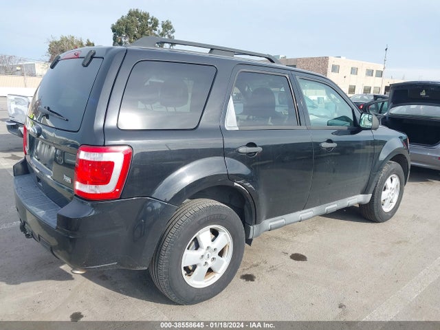 2011 FORD ESCAPE XLT VIN: 1FMCU9DG9BKA50251
