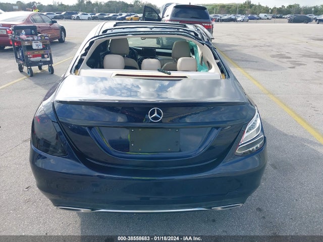 2017 MERCEDES-BENZ C 300 VIN: 55SWF4JB0HU211212