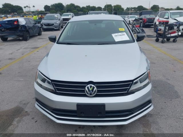 3VWD17AJ8FM208872 Volkswagen Jetta 1.8t Se