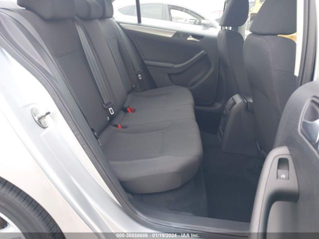 3VWD17AJ8FM208872 Volkswagen Jetta 1.8t Se