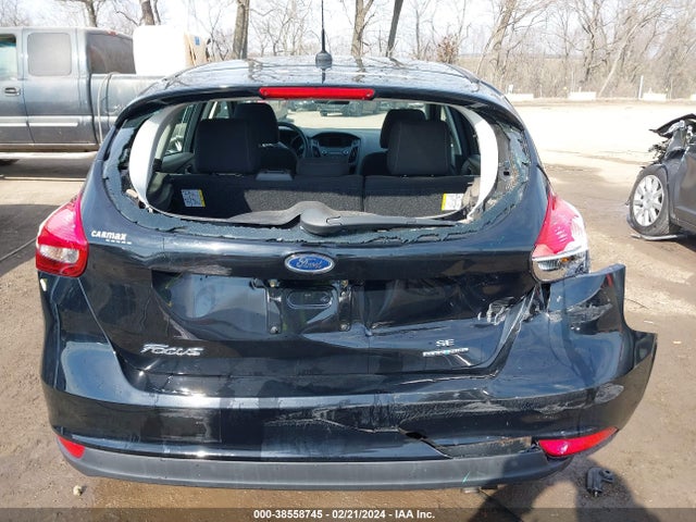 Ford FOCUS SE 2016 1FADP3K20GL219973 Image 16
