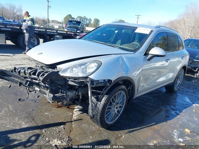 2011 PORSCHE CAYENNE WP1AB2A25BLA54243 Photo 1