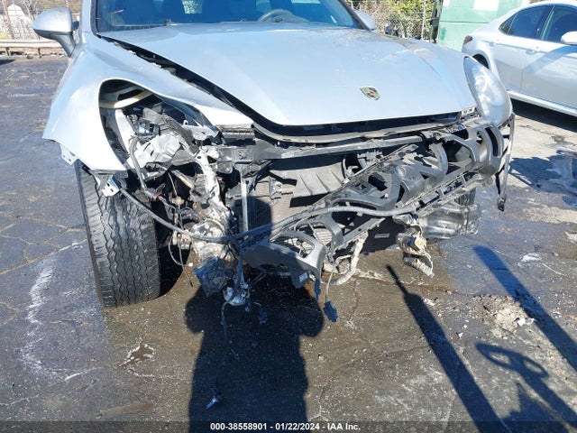 2011 PORSCHE CAYENNE WP1AB2A25BLA54243 Photo 5