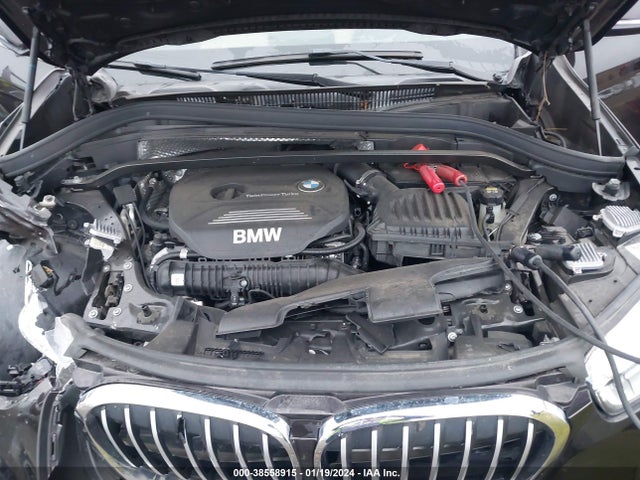 BMW X1 Xdrive28i 2016 WBXHT3C39G5F64623 Image 10