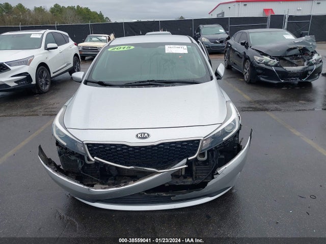 2015 KIA FORTE LX VIN: KNAFK4A66F5413032