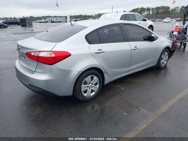 2015 KIA FORTE LX VIN: KNAFK4A66F5413032