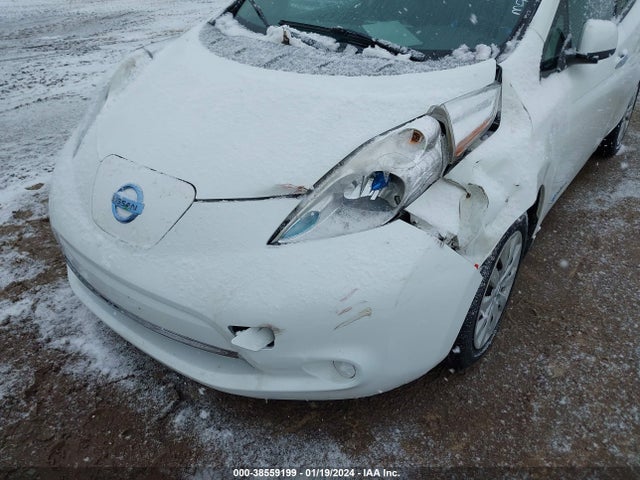 Nissan LEAF S 2014 1N4AZ0CP4EC337690 Image 6