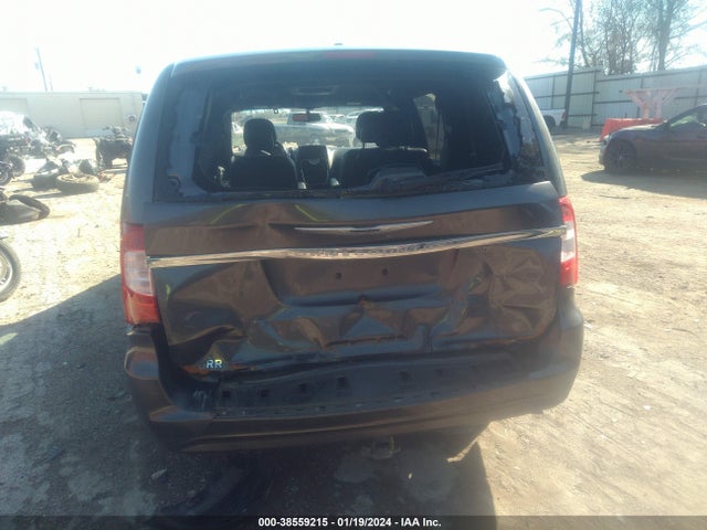 2C4RC1HG6GR269299 Chrysler Town & Country S
