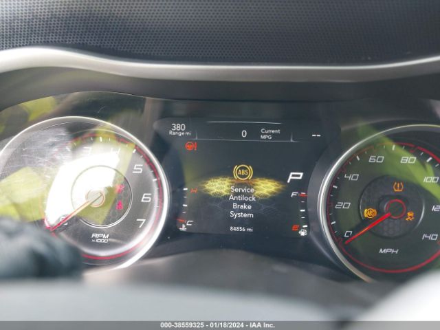2C3CDXJG2GH175334 Dodge Charger Sxt