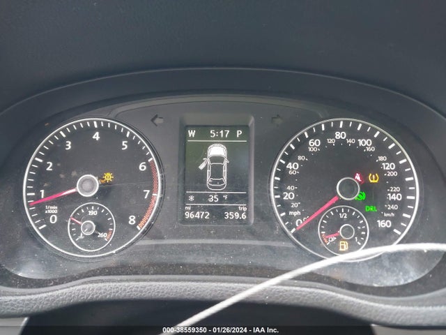 1VWBT7A31EC078033 Volkswagen Passat 1.8t Se